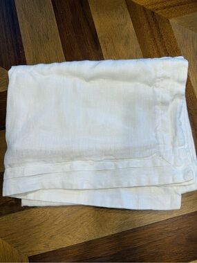 Fieldcreat White Linen King Pillow Sham